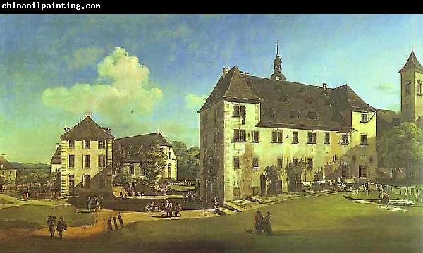 Bernardo Bellotto Courtyard of the Castle at Kaningstein from the South.