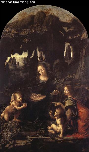 LEONARDO da Vinci Madonna in the rock grotto