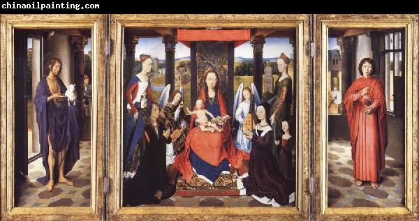 Hans Memling The Virgin and Child with Angels,Saints and Donors