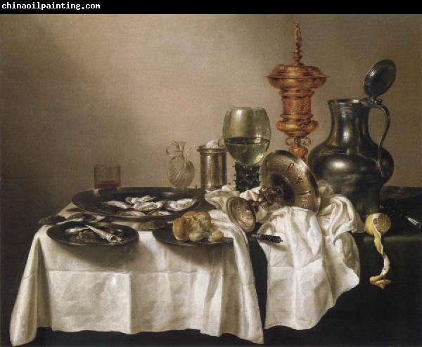 Willem Claesz Heda Style life with gilded cup