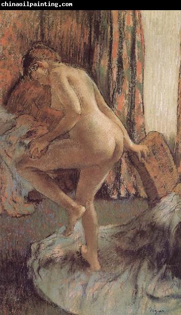 Edgar Degas After bath