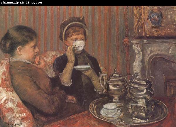 Mary Cassatt Afternoon tea