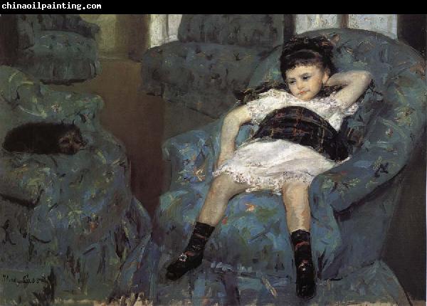 Mary Cassatt The little girl in the blue Sofa