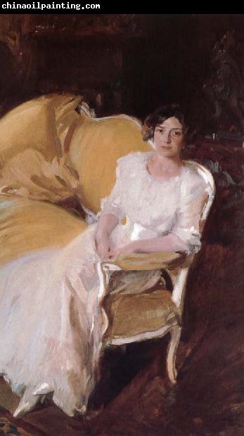 Joaquin Sorolla Andrei Aristide sat on the sofa