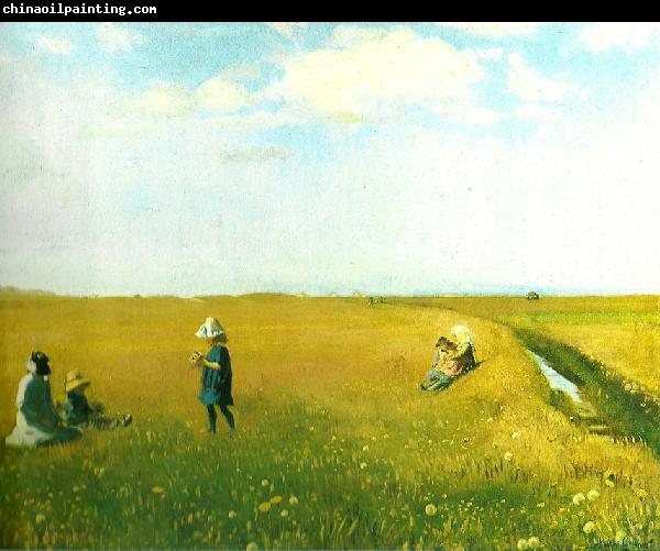 Michael Ancher born og unge piger plukker blomster pa mark nord for skagen