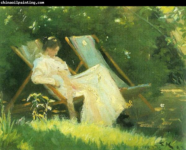 Peter Severin Kroyer kunstnerens hustru siddende i en havestol i deres have pa skagen