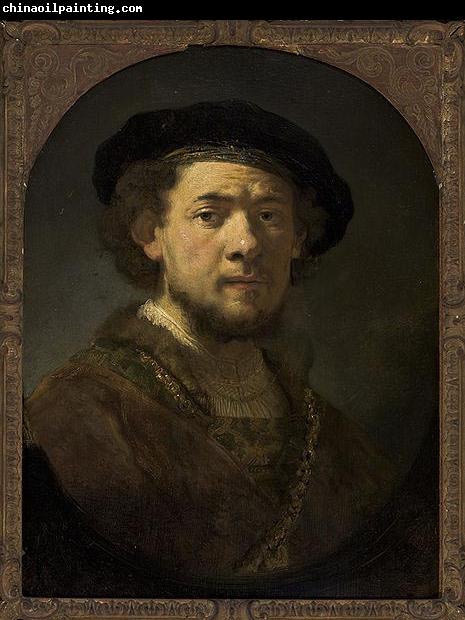 REMBRANDT Harmenszoon van Rijn Bust of a man wearing a cap and a gold chain.